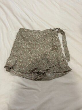 Originality Floral Skort Size Small